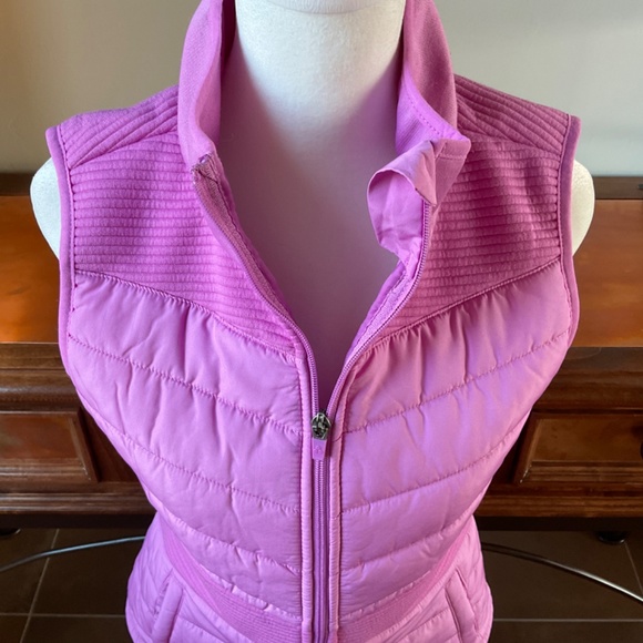 Tek Gear Zip-Up Puffy Vest. Pink. Size S - Picture 6 of 8